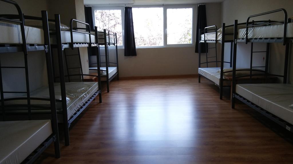 Alma Del Camino - Rooms & Albergue Саррія Екстер'єр фото