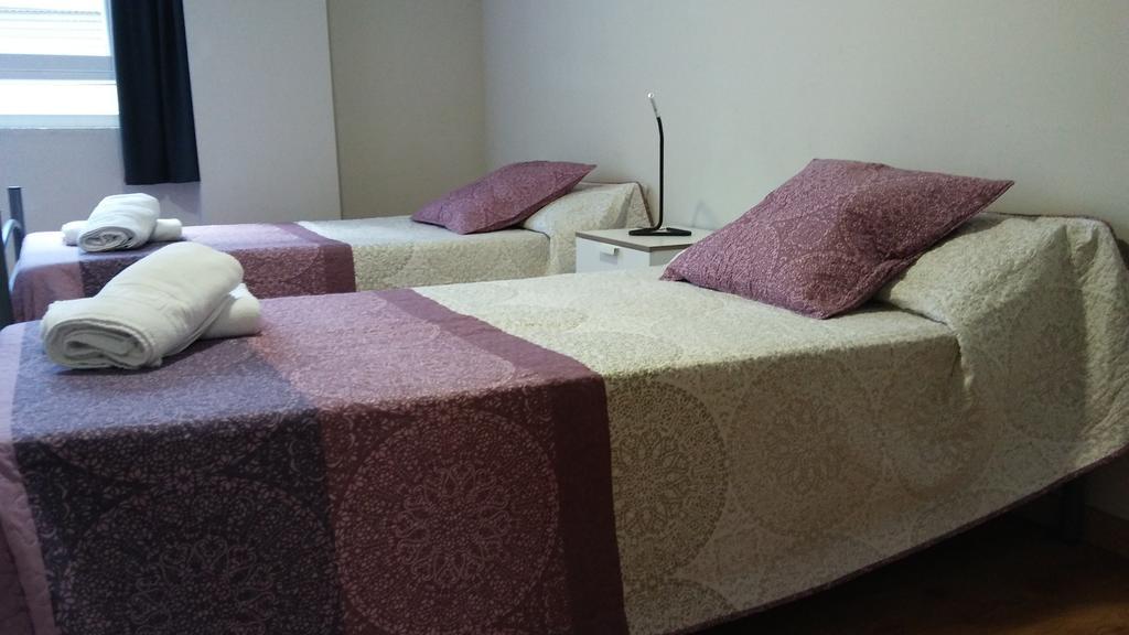 Alma Del Camino - Rooms & Albergue Саррія Екстер'єр фото