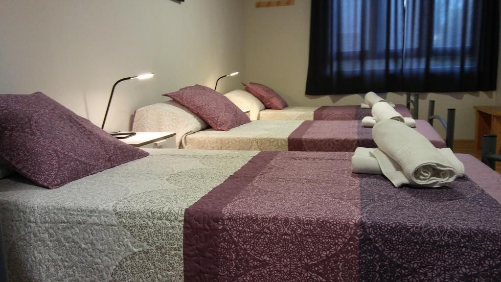 Alma Del Camino - Rooms & Albergue Саррія Екстер'єр фото